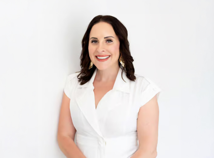 Stephanie Johnston — The Johnston Team, SFMC Home Lending