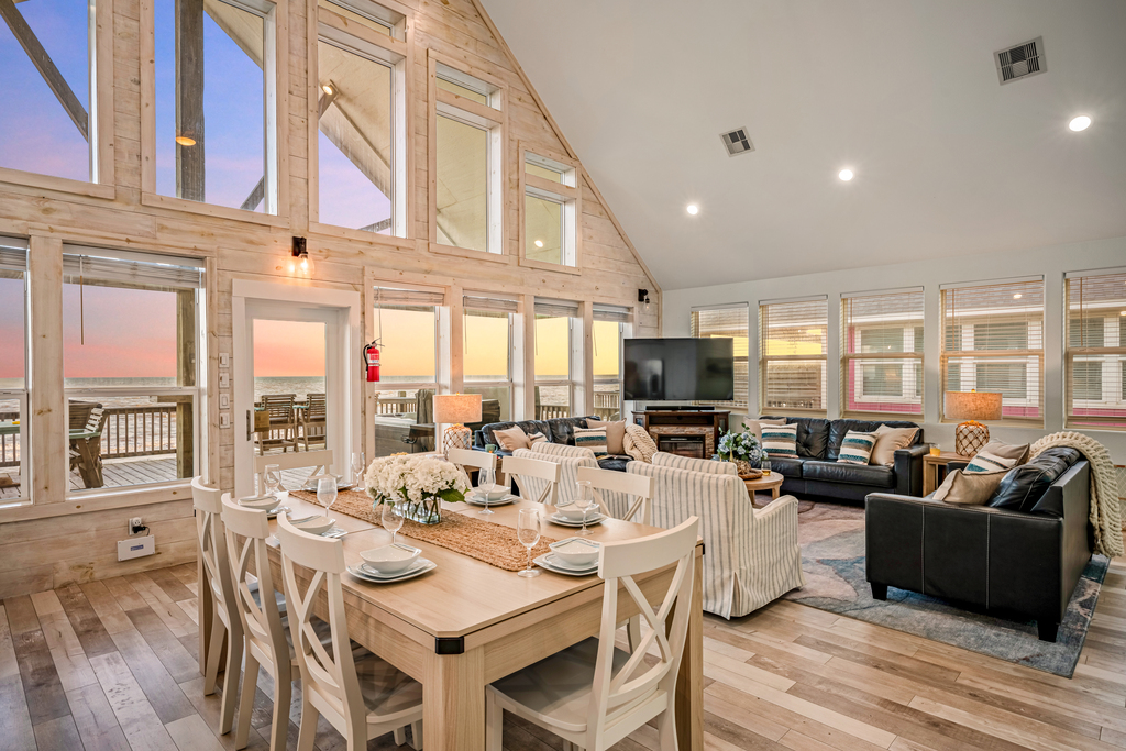 What to Look for When Booking a Crystal Beach Vacation Rental