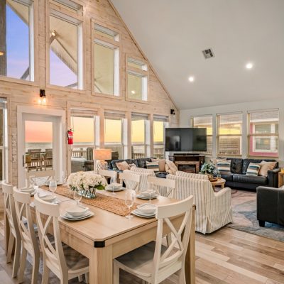 What to Look for When Booking a Crystal Beach Vacation Rental